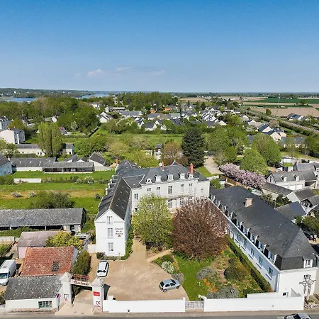 ホテル Mileade Le Domaine De La Blairie - Saumur 3*