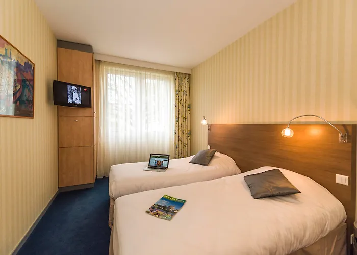 Hotel Mileade Le Domaine De La Blairie - Saumur 3*