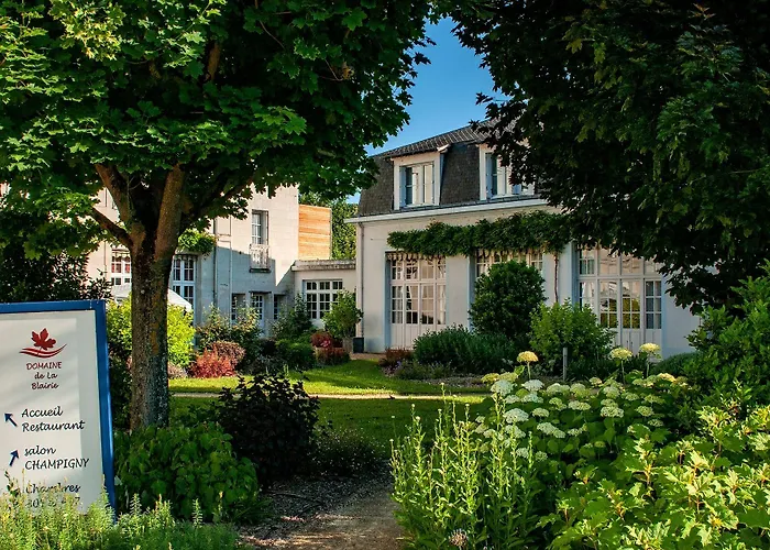 Hotel Mileade Le Domaine De La Blairie - Saumur 3*