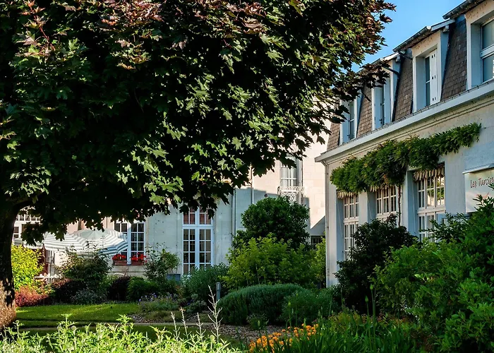 Mileade Le Domaine De La Blairie - Saumur Hotel 3*