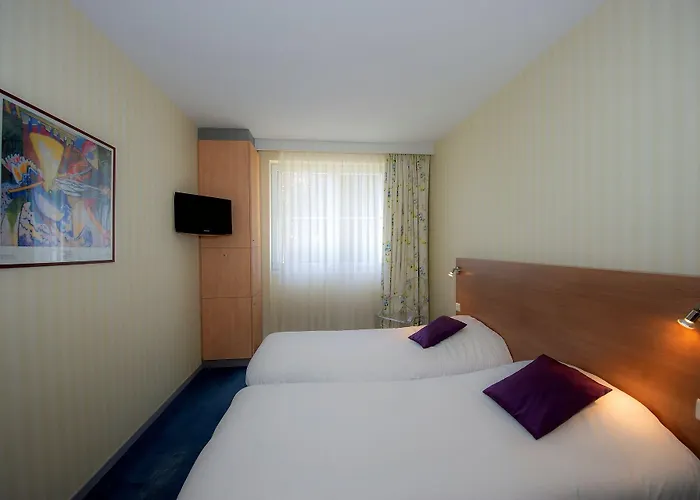 Mileade Le Domaine De La Blairie - Saumur Hotel Saint-Martin-de-la-Place